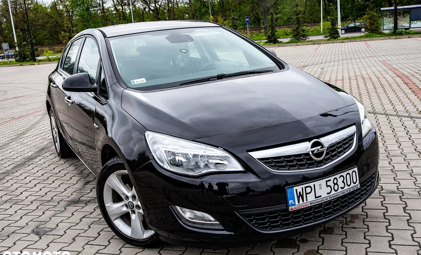 Opel Astra cena 26500 przebieg: 219000, rok produkcji 2011 z Płock małe 191